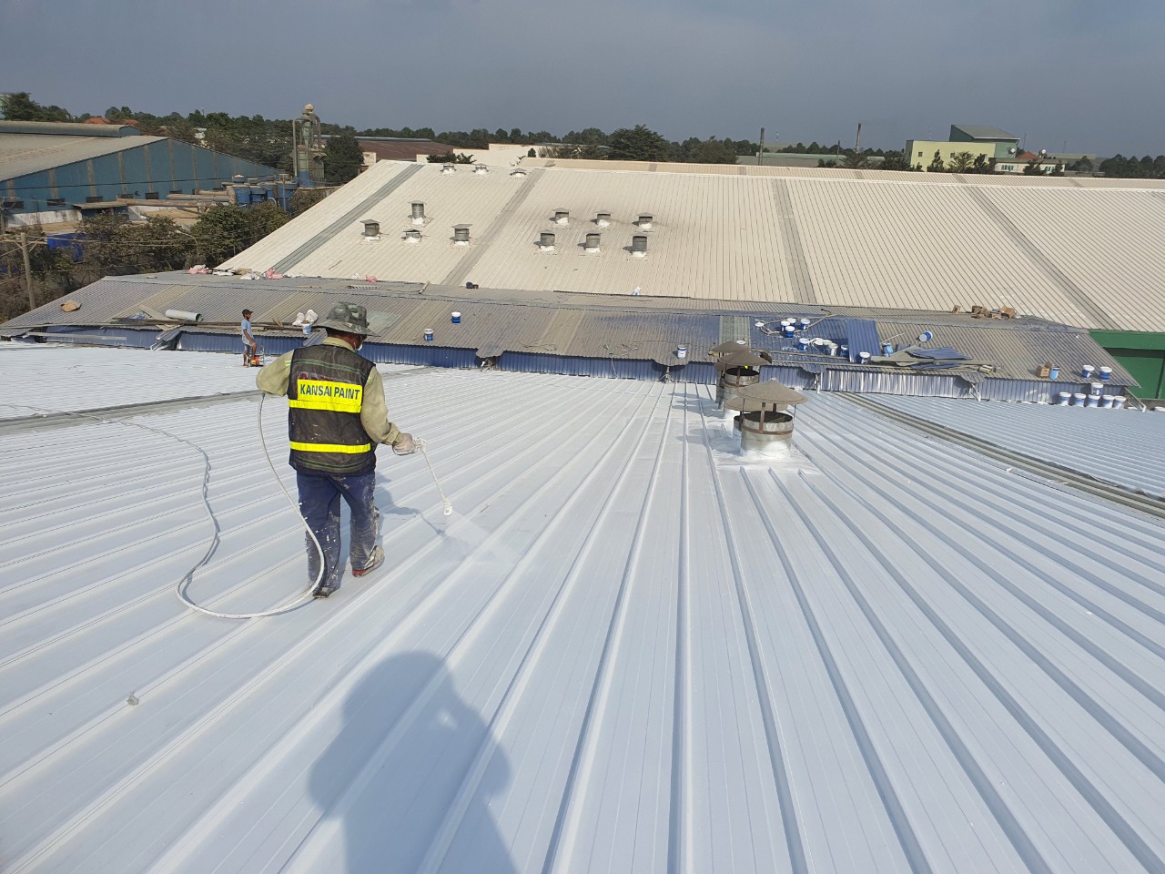 Chống thấm mái tôn